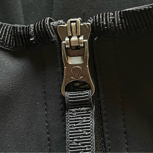 Lululemon Here To There Pleated Racer Back Mini Dress with pockets, Black sz 4/6 - Picture 5 of 10